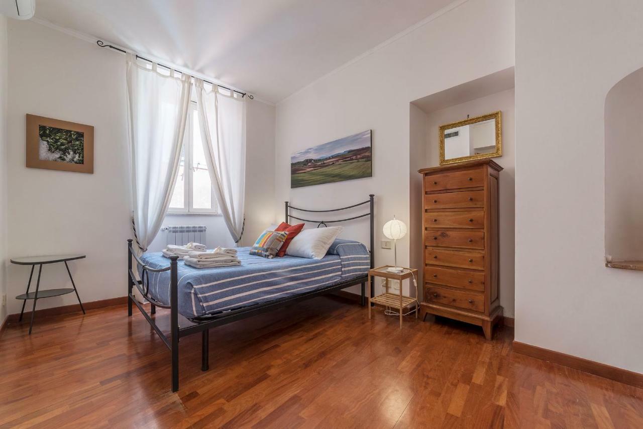 Casa Zeffiro - FromhometoRóma Kültér fotó